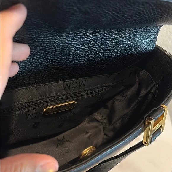 MCM Black Leather Handbag made in Germany - Picture 7 of 10